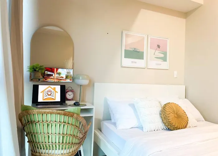 Luxurious Modern Bgc At Uptown #upt131h *