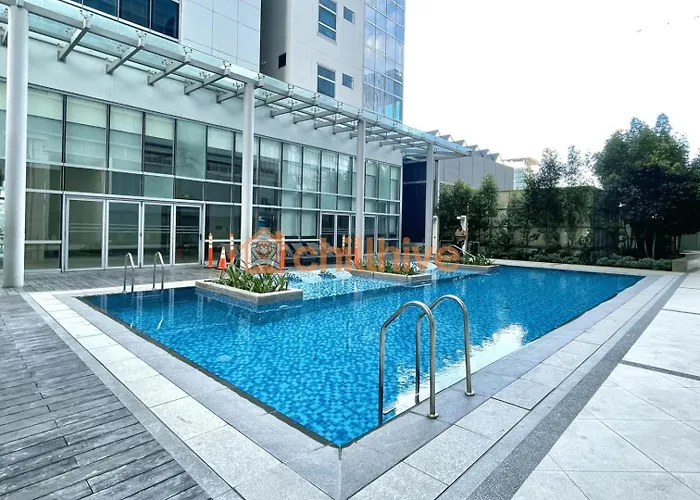 Luxurious Modern Bgc At Uptown #upt131h Holiday home *