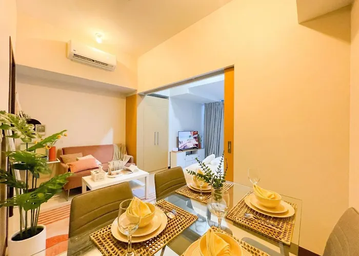 Luxurious Modern Bgc At Uptown #upt131h Manila